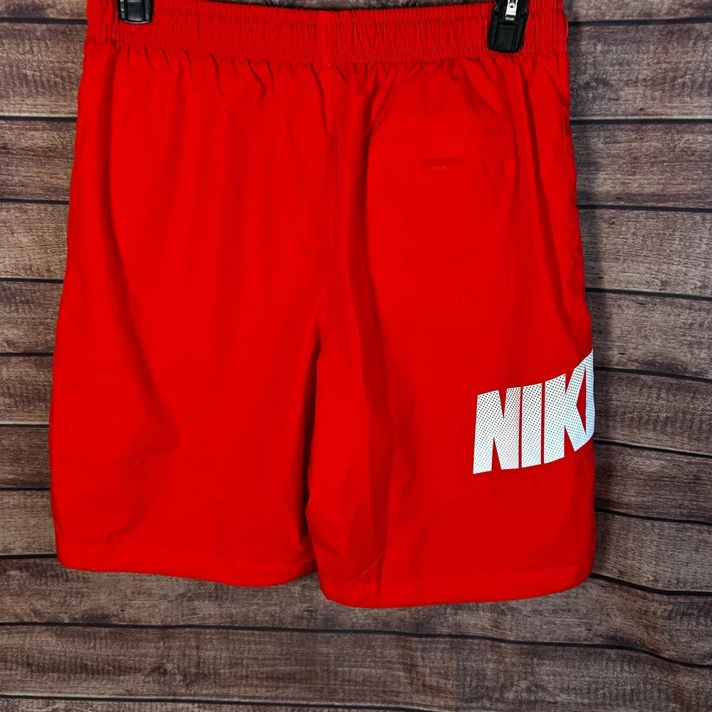 Nike Mens Red Mesh Lined Athletic Shorts Zipper Pockets XL 545426-640